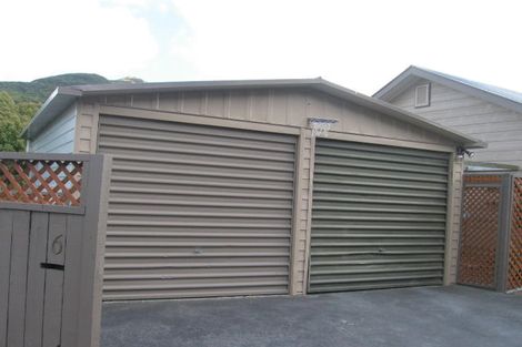 Photo of property in 6 Debra Way, Karori, Wellington, 6012