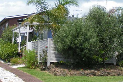 Photo of property in 2/11 Rewiti Avenue, Takapuna, Auckland, 0622