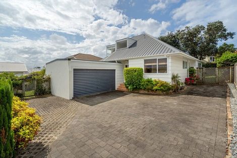 Photo of property in 2/19 Walter Street, Hauraki, Auckland, 0622