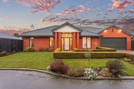 Photo of property in 7 Applecross Lane, Harewood, Christchurch, 8051