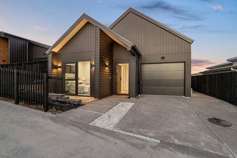 Photo of property in 88 Huanui Drive, Wainui, 0992