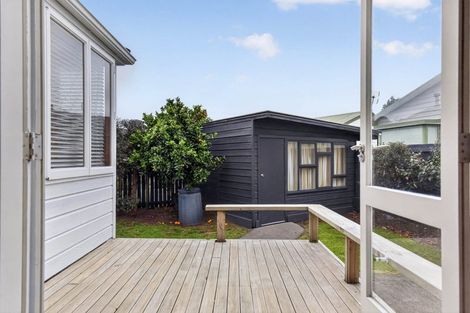 Photo of property in 250 Centreway Road, Orewa, 0931