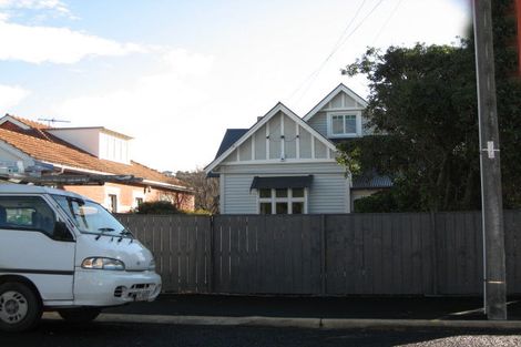 Photo of property in 73 Albert Street, Saint Clair, Dunedin, 9012