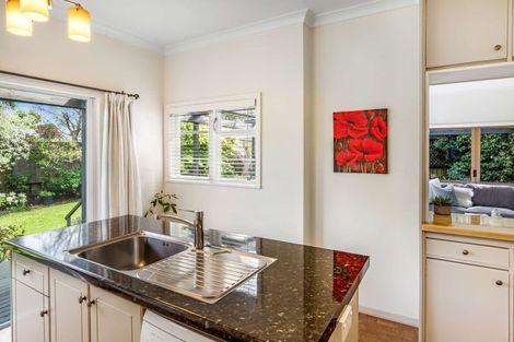 Photo of property in 11 Porritt Street, Saint Johns Hill, Whanganui, 4500