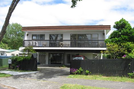 Photo of property in 9 Parvin Place, Pukekohe, 2120