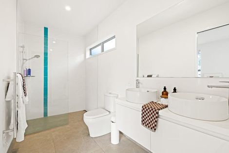 Photo of property in 6 Wendy Hood Way, Snells Beach, 0920