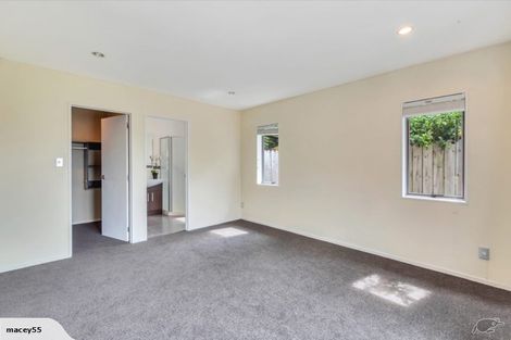 Photo of property in 9 Maadi Place, Papakura, 2110