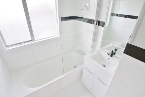 Photo of property in 8/30 Park Avenue, Papatoetoe, Auckland, 2025