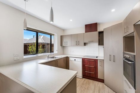 Photo of property in 24b Sawyers Arms Road, Northcote, Christchurch, 8052