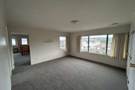Photo of property in 3/8 Solana Court, Botany Downs, Auckland, 2010