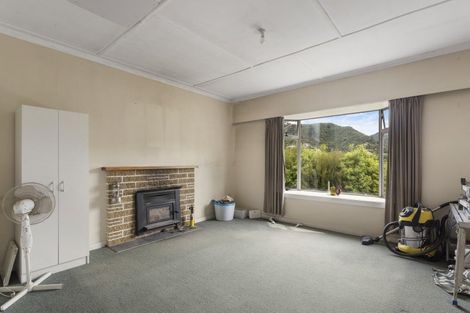 Photo of property in 8 Suffolk Street, Picton, 7220