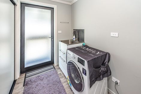 Photo of property in 57a Peat Street, Whanganui, 4500