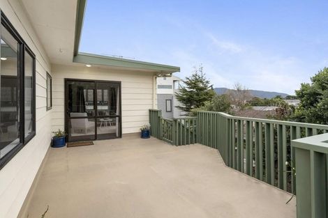 Photo of property in 18 Webber Street, Paraparaumu Beach, Paraparaumu, 5032