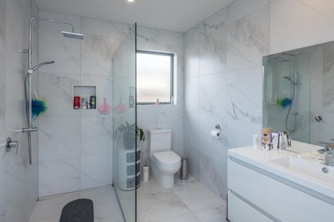 Photo of property in 12 Christow Court, Paraparaumu, 5032