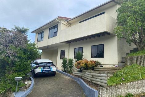 Photo of property in 5 Braemar Terrace, Johnsonville, Wellington, 6037