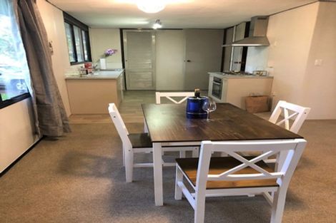 Photo of property in 1/5 Compass Place, Te Atatu Peninsula, Auckland, 0610