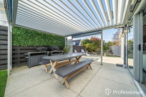 Photo of property in 32 Orr Crescent, Hutt Central, Lower Hutt, 5011