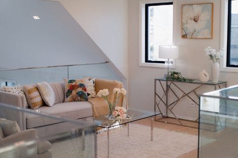 Photo of property in 28 Catalina Avenue, Rosehill, Papakura, 2113