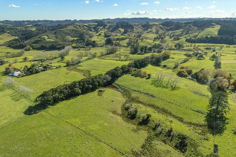 Photo of property in 174 Stoney Creek Road, Kaukapakapa, 0873