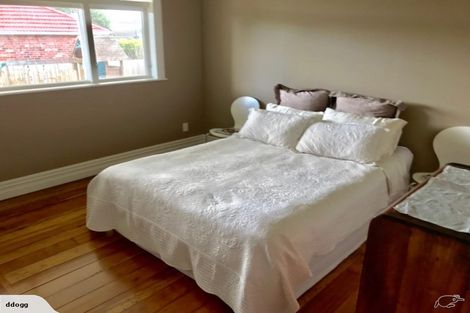 Photo of property in 17a Crawford Avenue, Mangere Bridge, Auckland, 2022