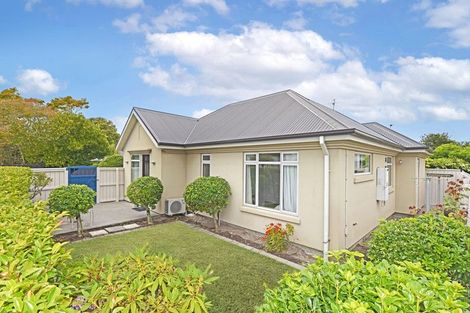 Photo of property in 1/414 Ilam Road, Bryndwr, Christchurch, 8052