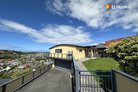 Photo of property in 96 Moana Crescent, Musselburgh, Dunedin, 9013