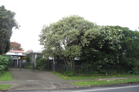Photo of property in 84 Ti Rakau Drive, Pakuranga, Auckland, 2010