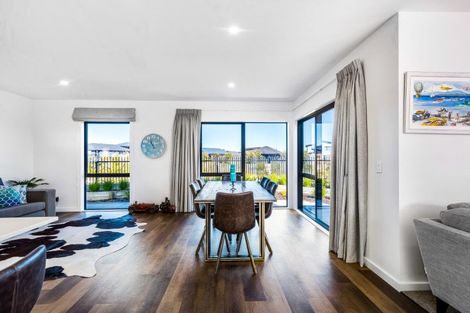 Photo of property in 48 Ngaru Crescent, Wharewaka, Taupo, 3330