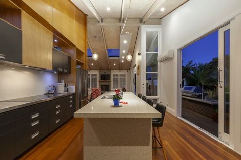 Photo of property in 12-14 Douglas Street, Paraparaumu Beach, Paraparaumu, 5032