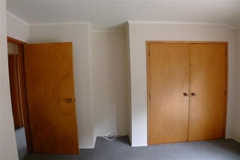 Photo of property in 1/33 Deanna Drive, West Harbour, Auckland, 0618