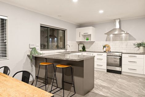 Photo of property in 78 Corinth Grove, Papamoa Beach, Papamoa, 3118