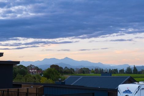 Photo of property in 38 Golf View Close, Fairhall, 7272