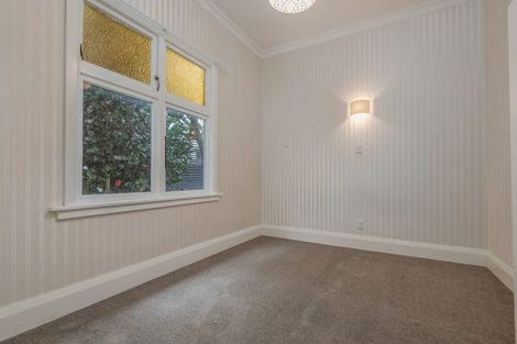 Photo of property in 10 Manson Street, Terrace End, Palmerston North, 4410