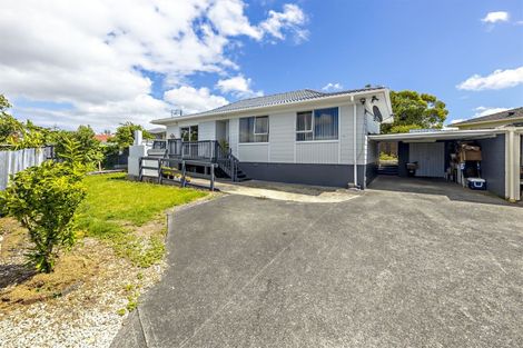 Photo of property in 1/7 Vetori Place, Clover Park, Auckland, 2023