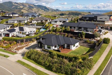 Photo of property in 2 Woolshed Drive, Stoke, Nelson, 7011