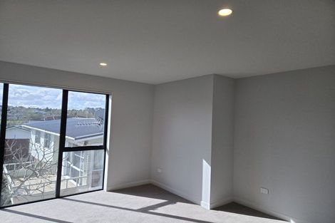 Photo of property in 58 Bond Crescent, Forrest Hill, Auckland, 0620