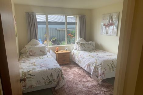 Photo of property in 2/7 Kennedys Bush Road, Halswell, Christchurch, 8025