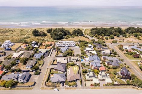 Photo of property in 16 Aston Drive, Waimairi Beach, Christchurch, 8083