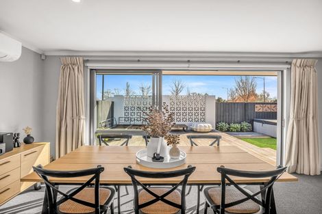 Photo of property in 6 Dunlops Crescent, Marshland, Christchurch, 8083