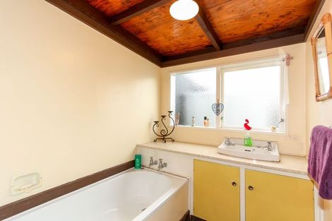 Photo of property in 69 Wrantage Street, Westown, New Plymouth, 4310