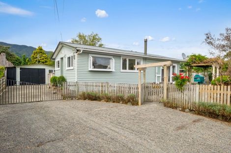 Photo of property in 156 Parkes Line Road, Maymorn, Upper Hutt, 5018