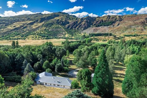 Photo of property in 752 Malaghans Road, Speargrass Flat, Queenstown, 9371