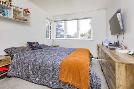 Photo of property in 17 Hamilton Drive, Waiuku, 2123