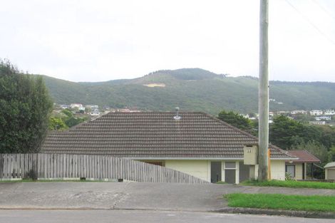 Photo of property in 14 Ryan Grove, Tawa, Wellington, 5028