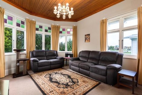 Photo of property in 44 Queen Street, Feilding, 4702