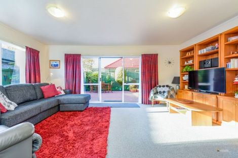 Photo of property in 5/6 Palmer Crescent, Silverstream, Upper Hutt, 5019