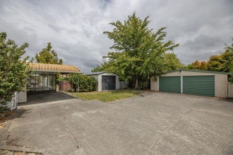 Photo of property in 98 Prestons Road, Redwood, Christchurch, 8051