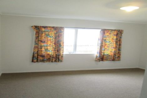 Photo of property in 118 Borich Road, Sunnyvale, Auckland, 0612