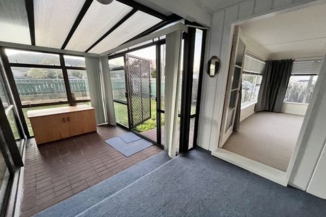 Photo of property in 24 York Avenue, Heretaunga, Upper Hutt, 5018