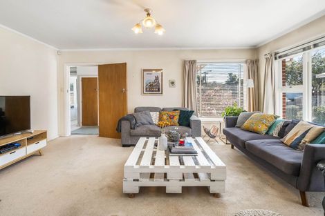 Photo of property in 62 Coopers Road, Dallington, Christchurch, 8061